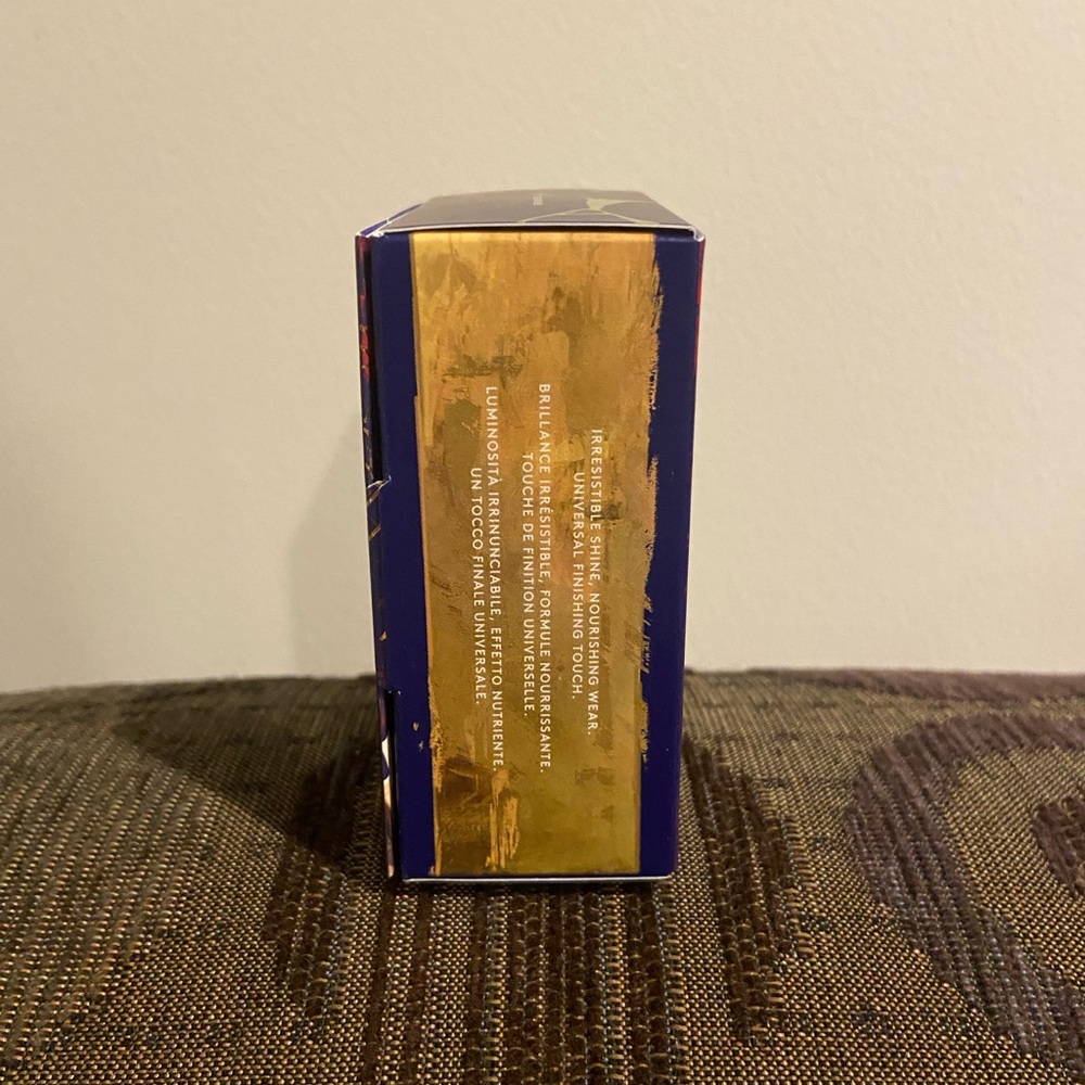 Fenty Beauty x Arcane Gloss Bomb with Caitlyn - Picture 2 of 5